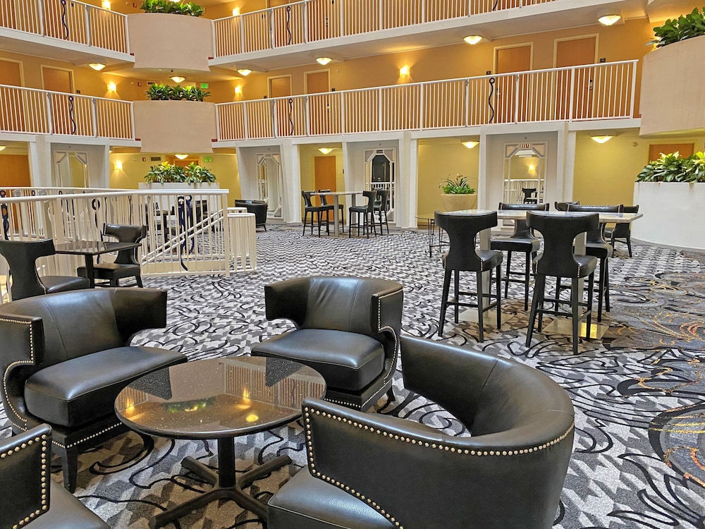 Hotel Landy Orlando Universal Blvd., a Tribute Portfolio Hotel 45/62