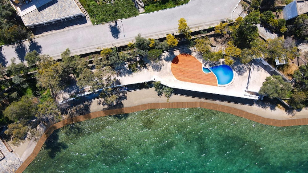 Roseira Beach Resort 31/43