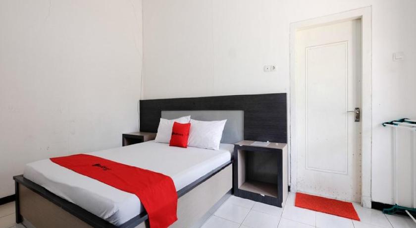 RedDoorz near Moro Mall Purwokerto 22/43