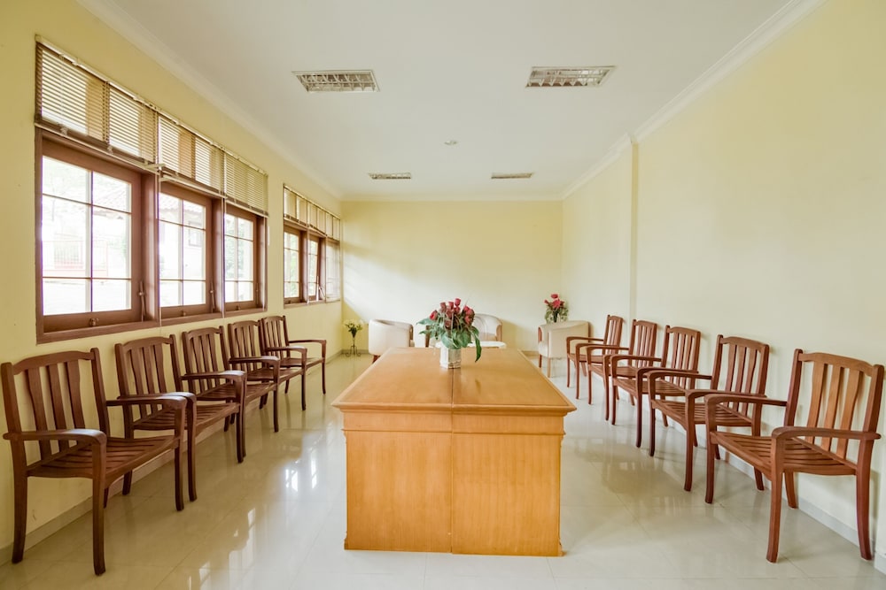 OYO 3335 Wisma Langen Werdhasih 20/28