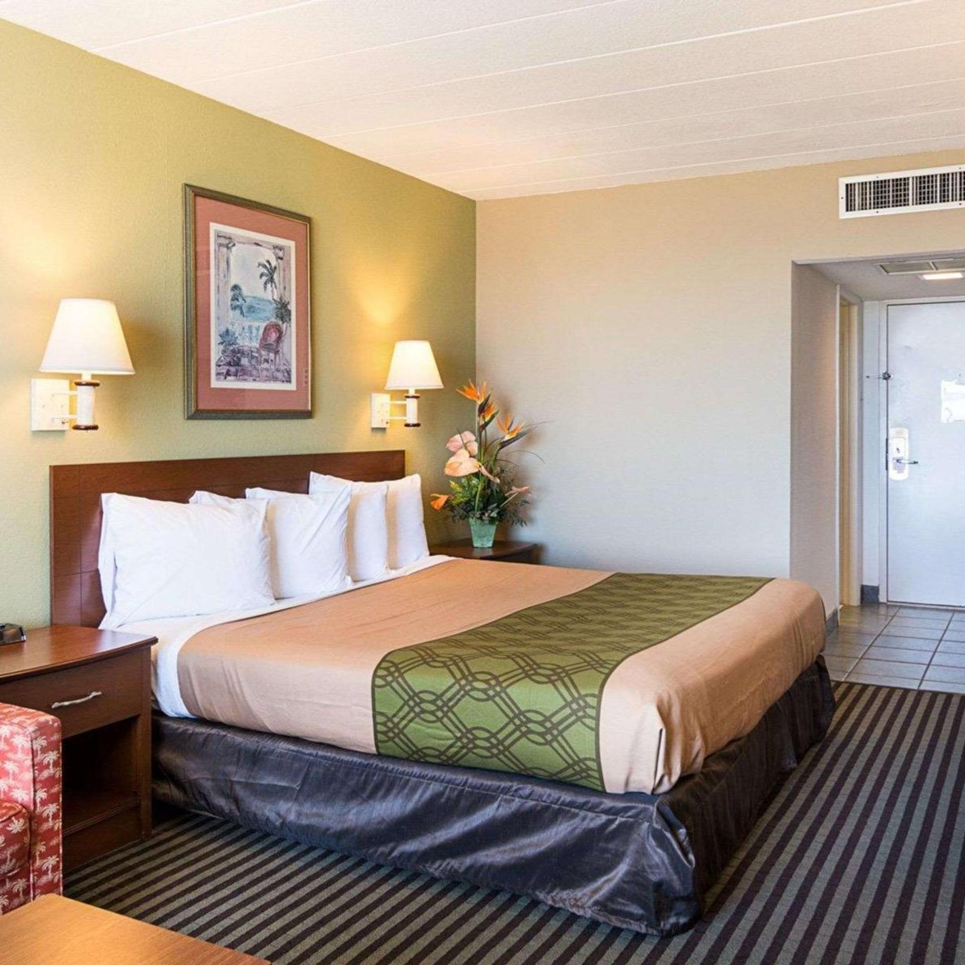 Room, King Bed, Ocean Front, Balcony