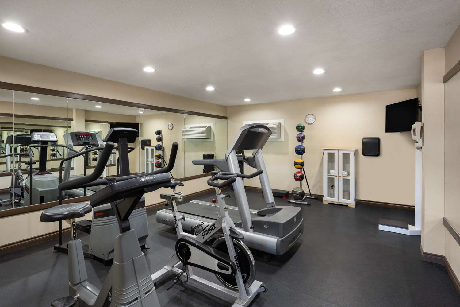 Days Inn by Wyndham Klamath Falls 32/48