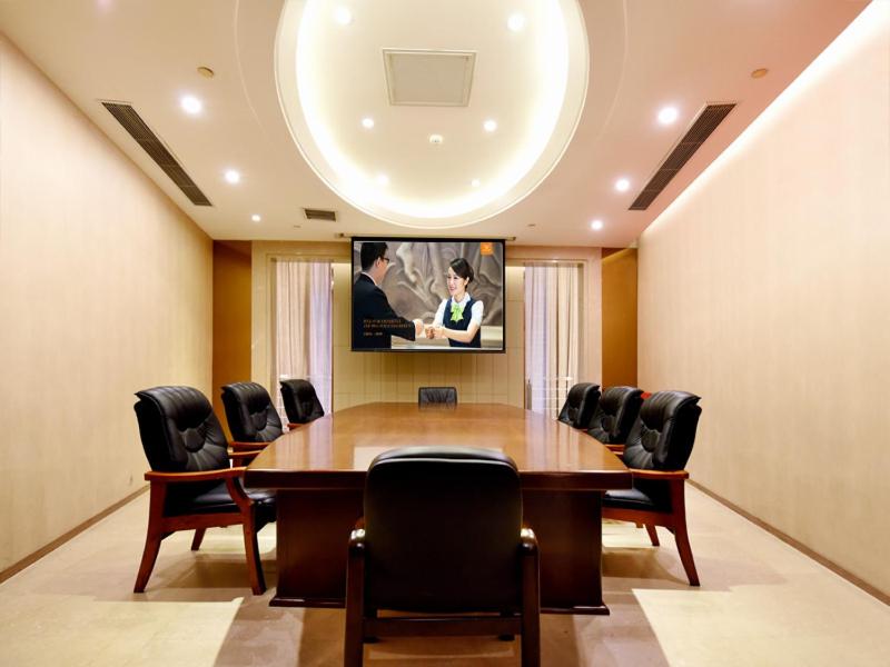 Vienna International Hotel (Changsha Shidai Dijing) 18/20