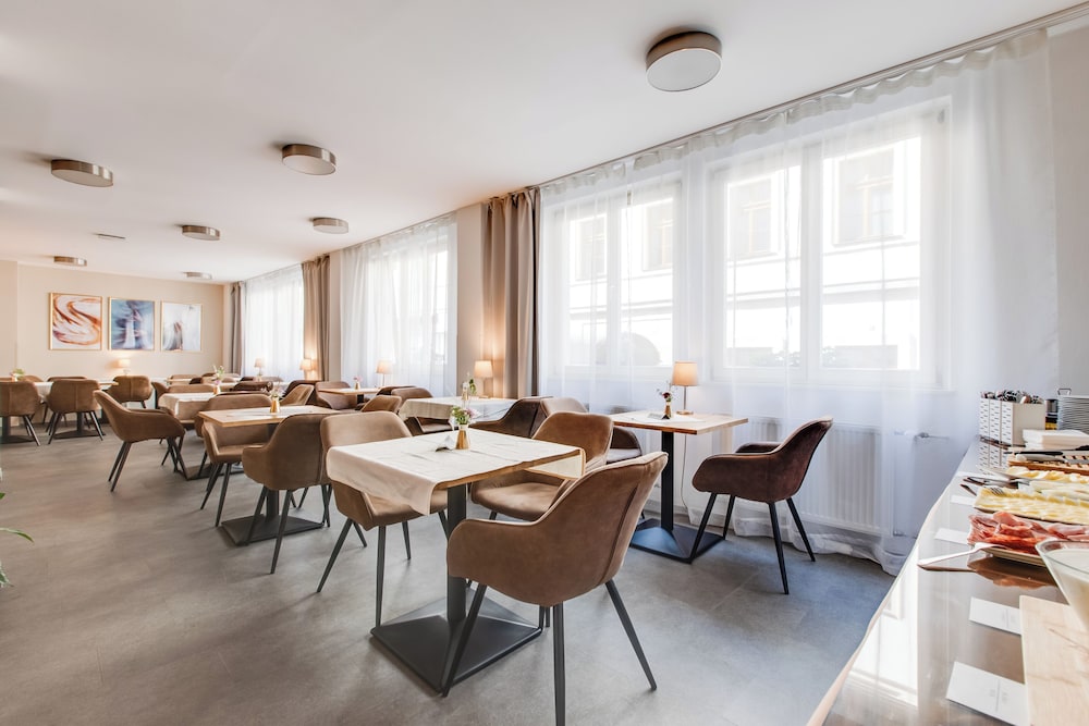 Andante Hotel 33/50