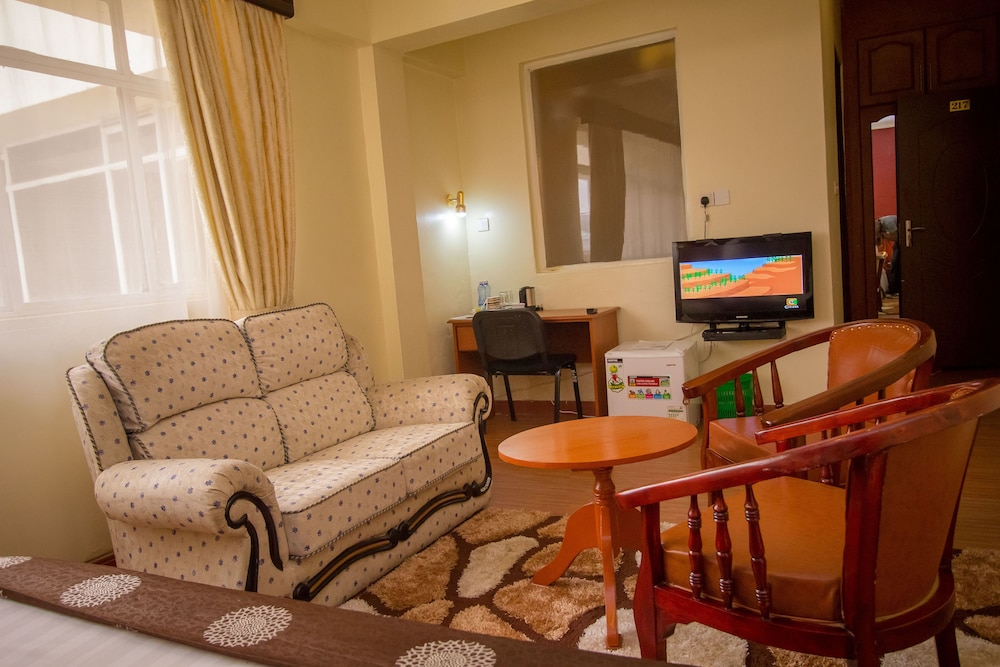 Hillcourt Resort Spa 52/76