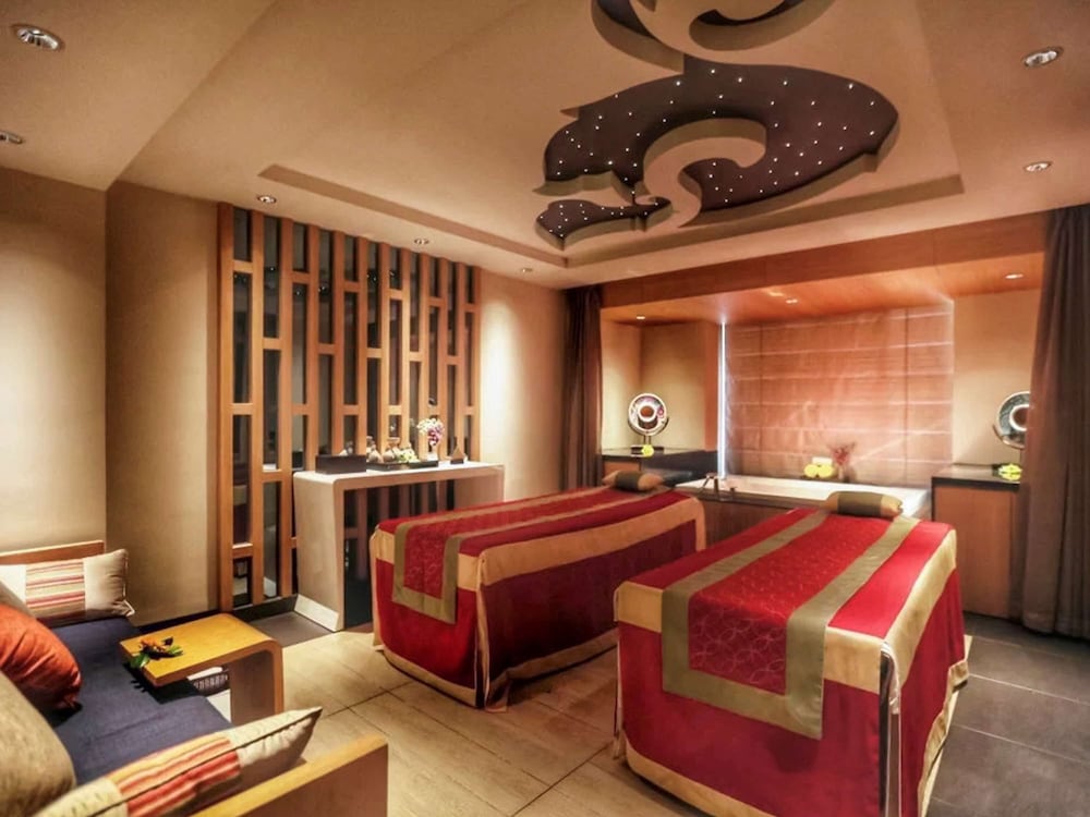 Angsana Xishuangbanna 20/50
