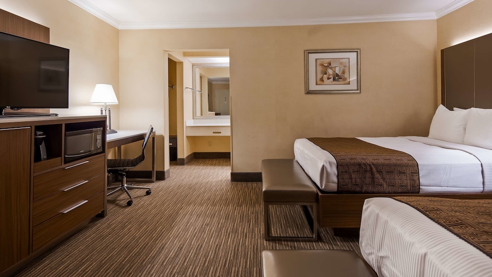 Best Western Hollywood Plaza Inn - Hollywood Walk of Fame Hotel-LA 16/37