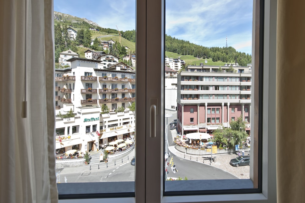 Schweizerhof Swiss Quality Hotel 19/23