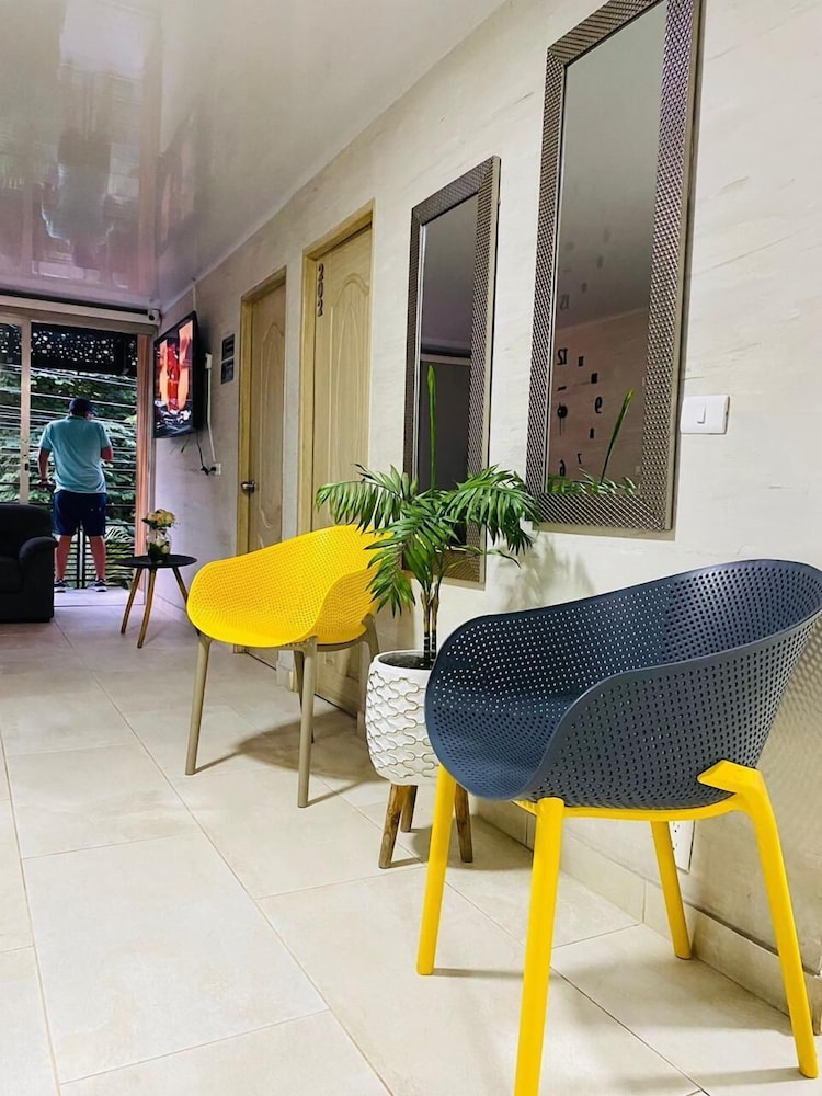 Hotel Nakama 40/50