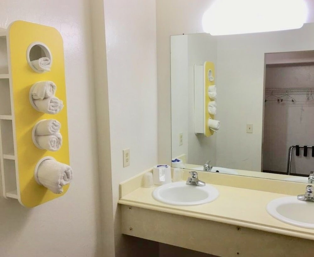 Motel6 Globe, AZ 45/45