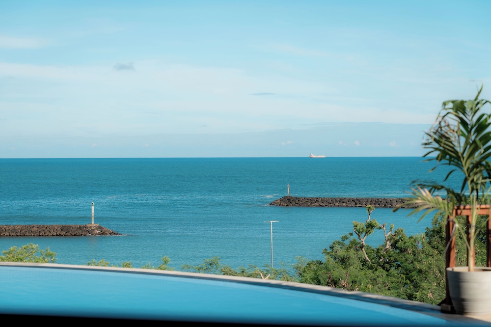 Ananthaya Beach 38/43