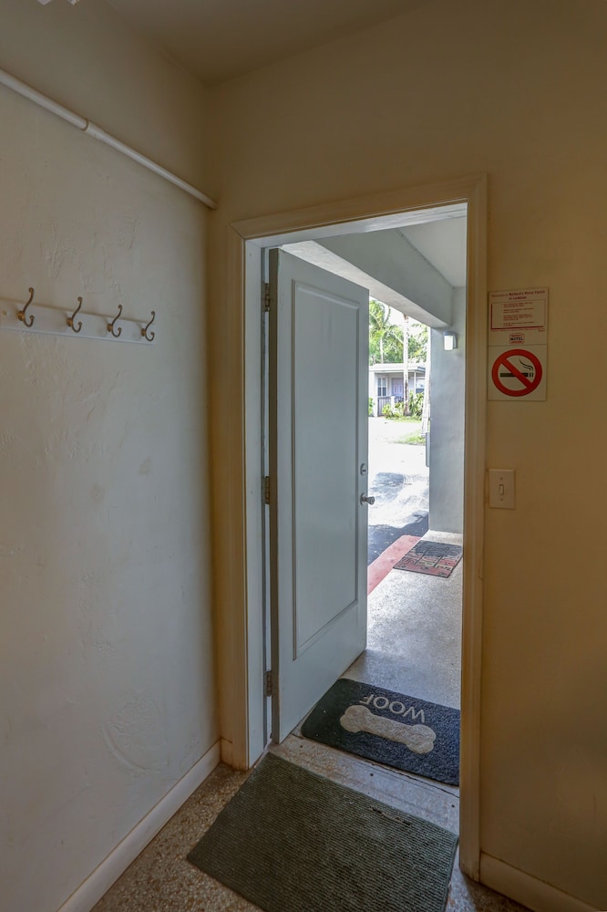 Richard s Pet Friendly Motel photo3