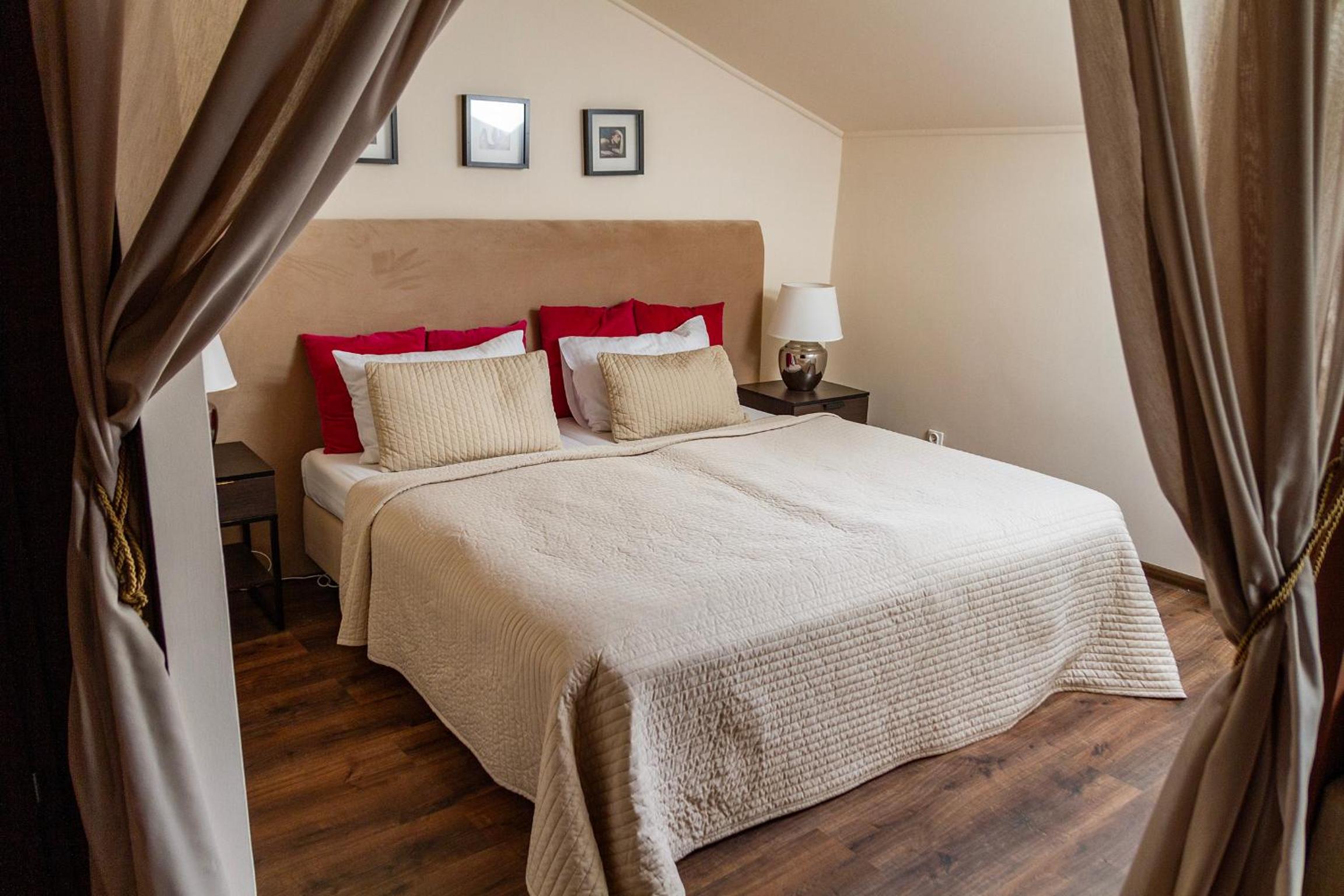 Room at Lounge Apartments, KRAKOW