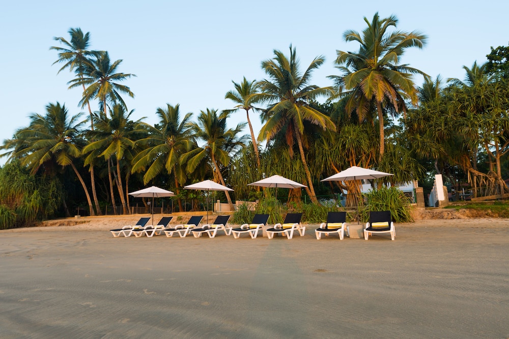 Taru Villas Mawella 37/50
