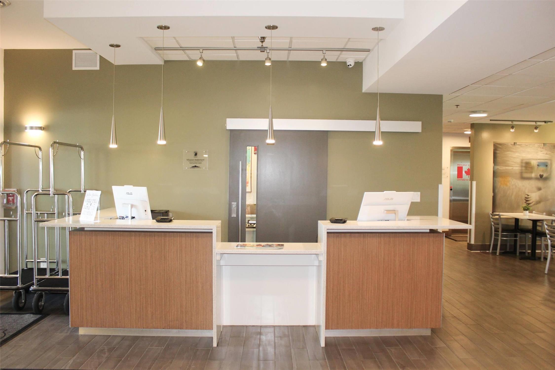 Super 8 by Wyndham Winnipeg East MB 3/31