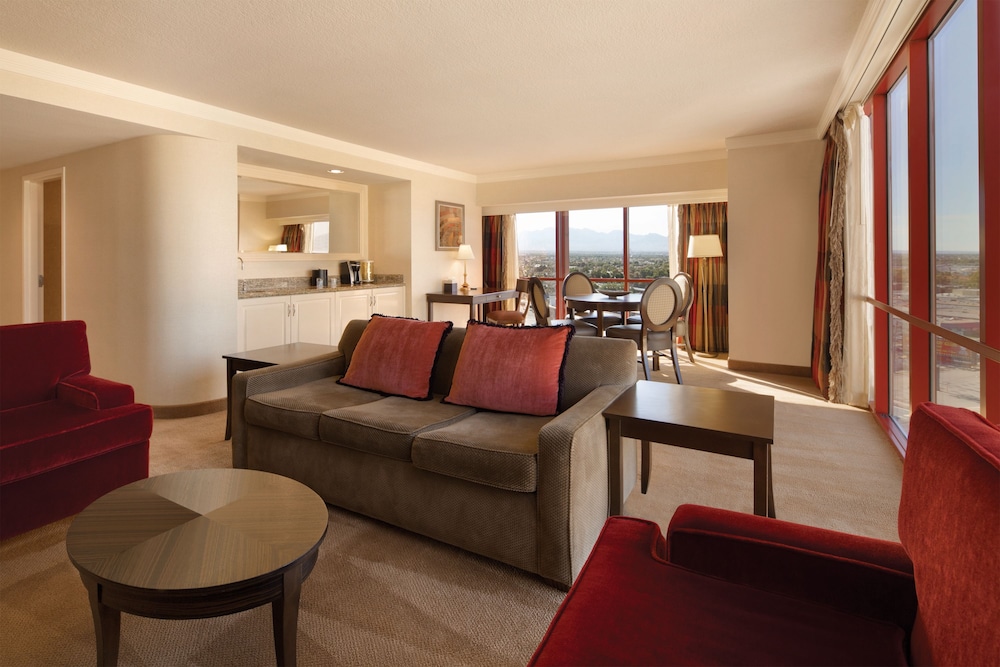 Rio Hotel & Casino, a Destination by Hyatt Hotel 42/73