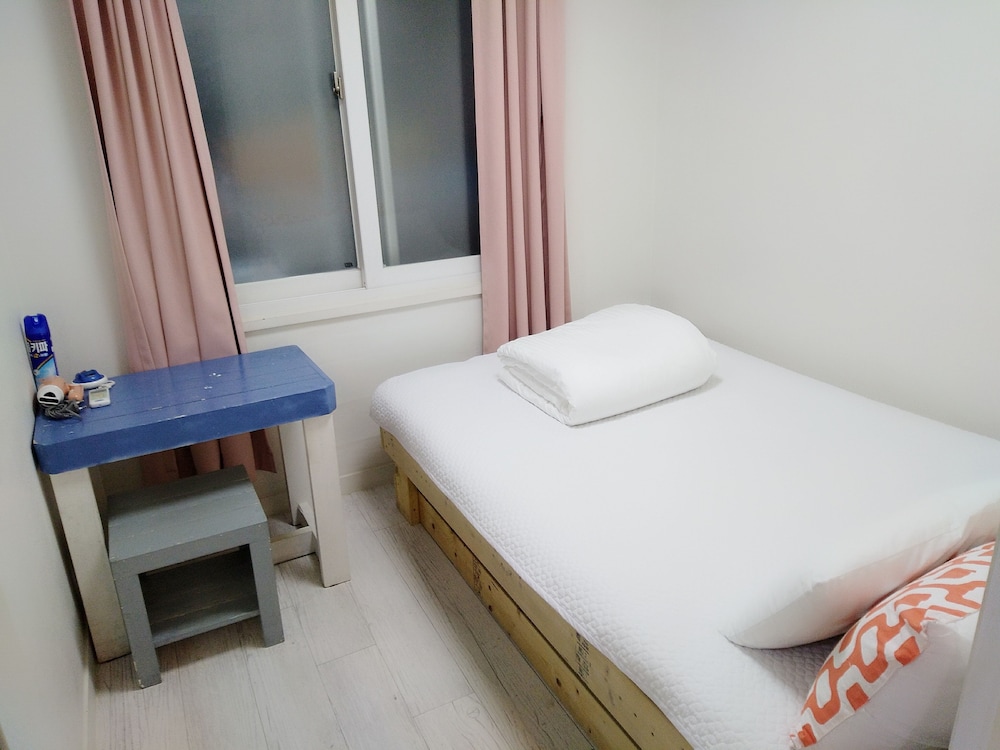 Slow Citi Guesthouse - Hostel 11/50