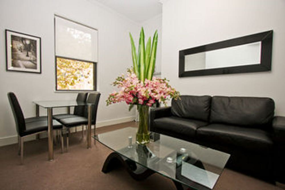 The Star Apartments 17/29