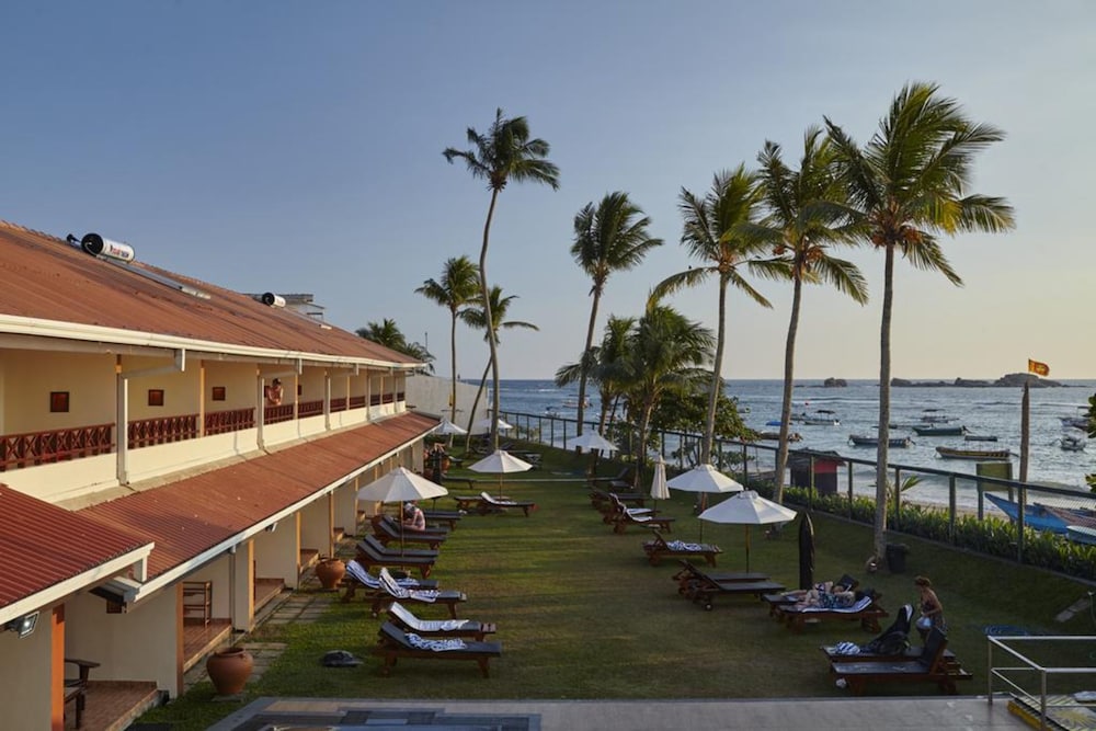 Coral Sands Hotel 58/68
