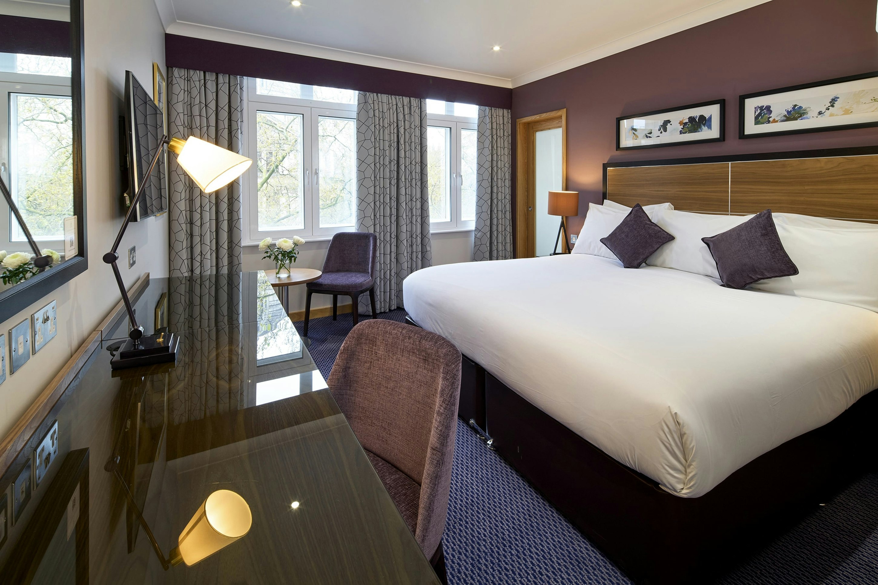 Rembrandt Hotel 22/82