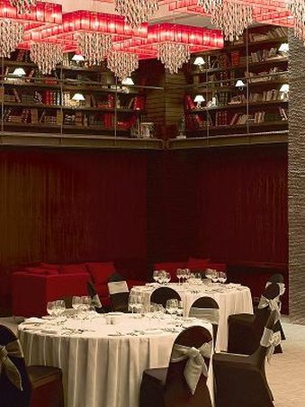 The O Hotel 33/50