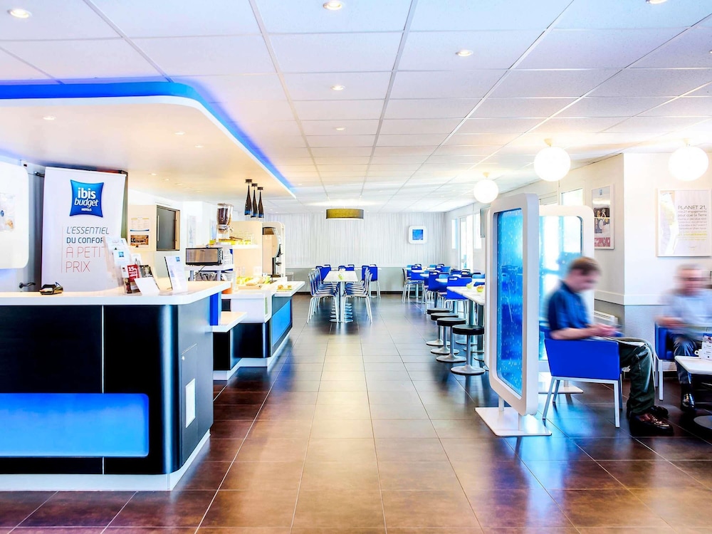 Ibis Budget Valenciennes Petite Foret 20/36