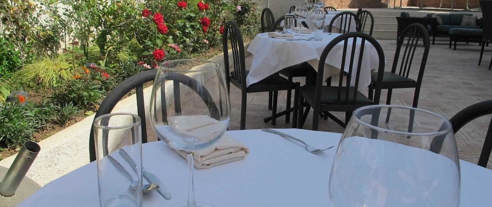 Hotel Nika 2/39