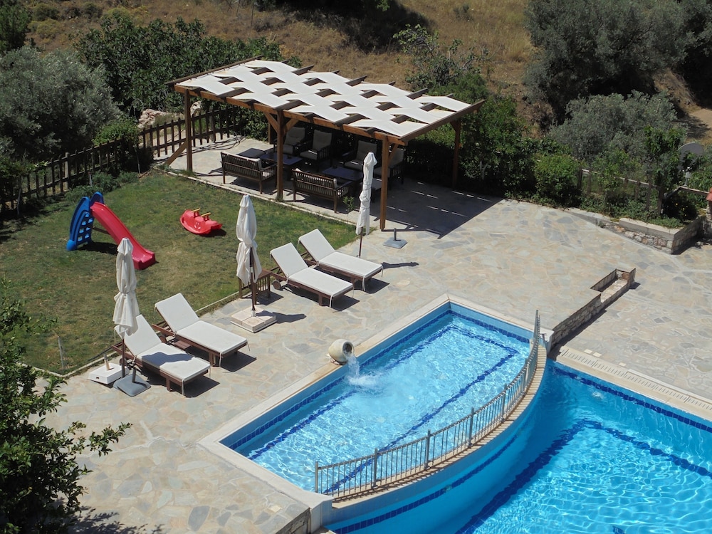 Hotel Ataviros 15/30