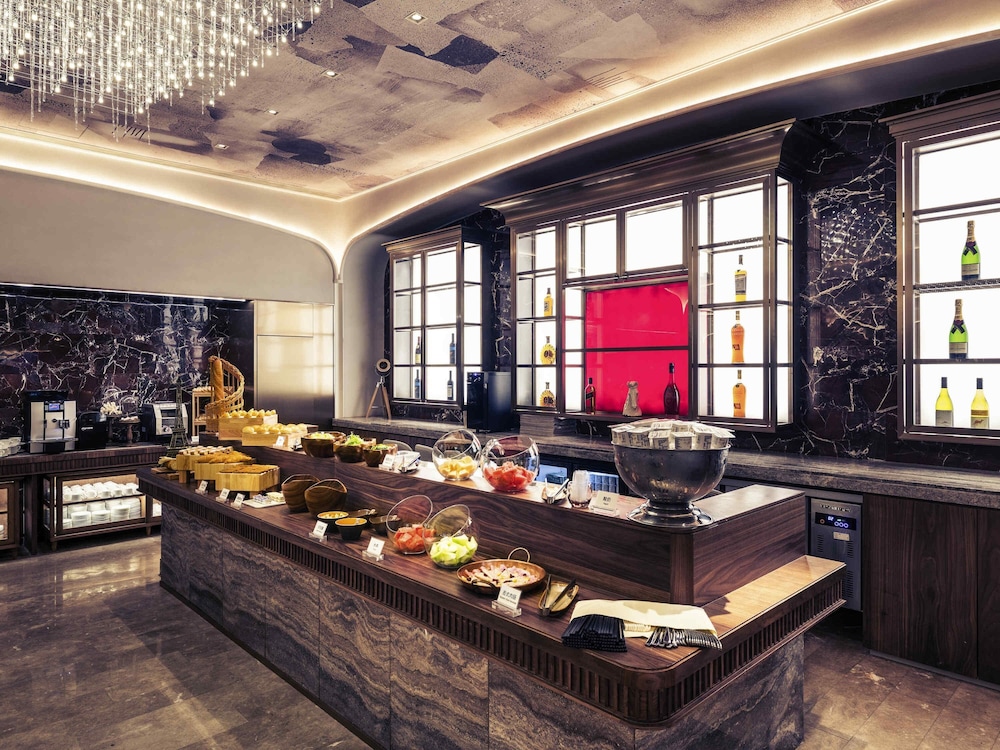 Mercure Shanghai Hongqiao Soho 66/89