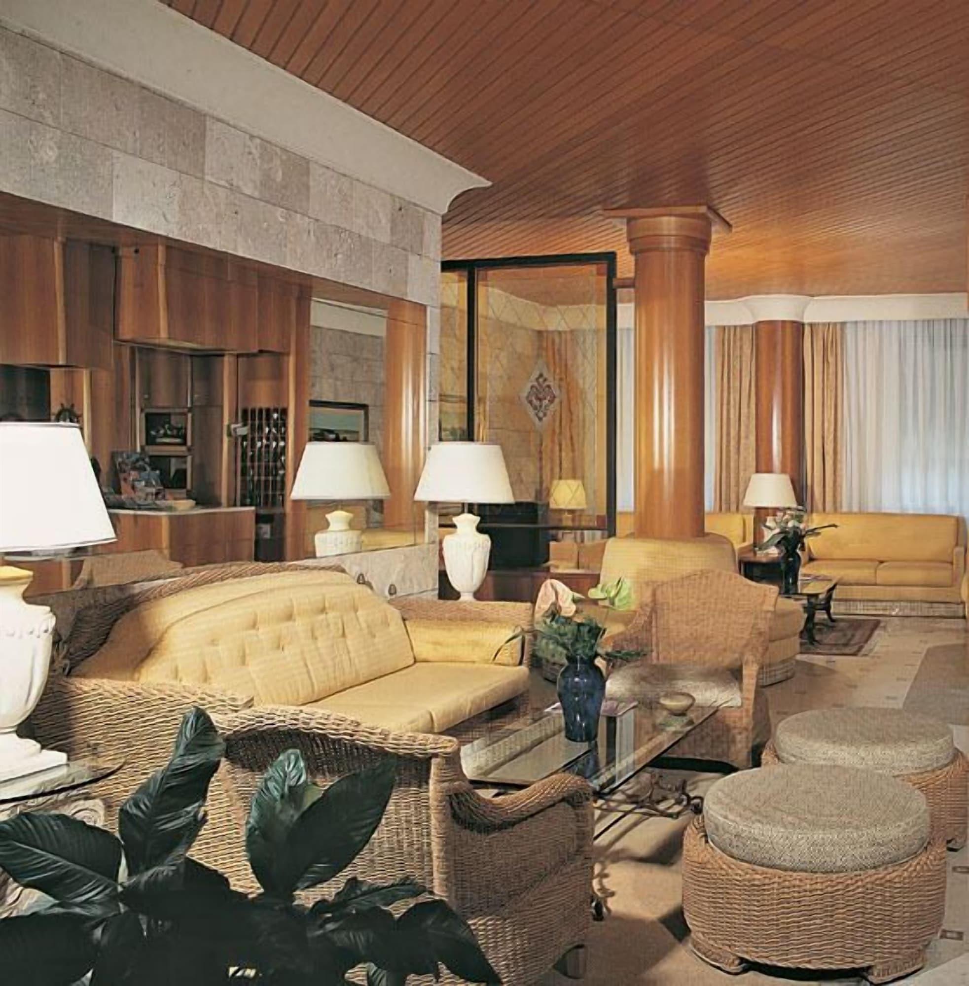 Hotel Montecarlo 21/27