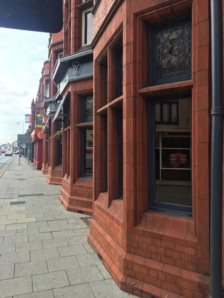 The Royal Hotel Crewe, A BRILLIANT Collection, Powered by OYO in CREWE