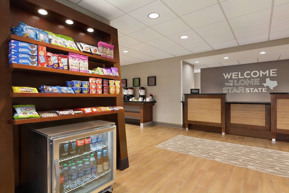 Hampton Inn Houston Hobby Airport 6/51