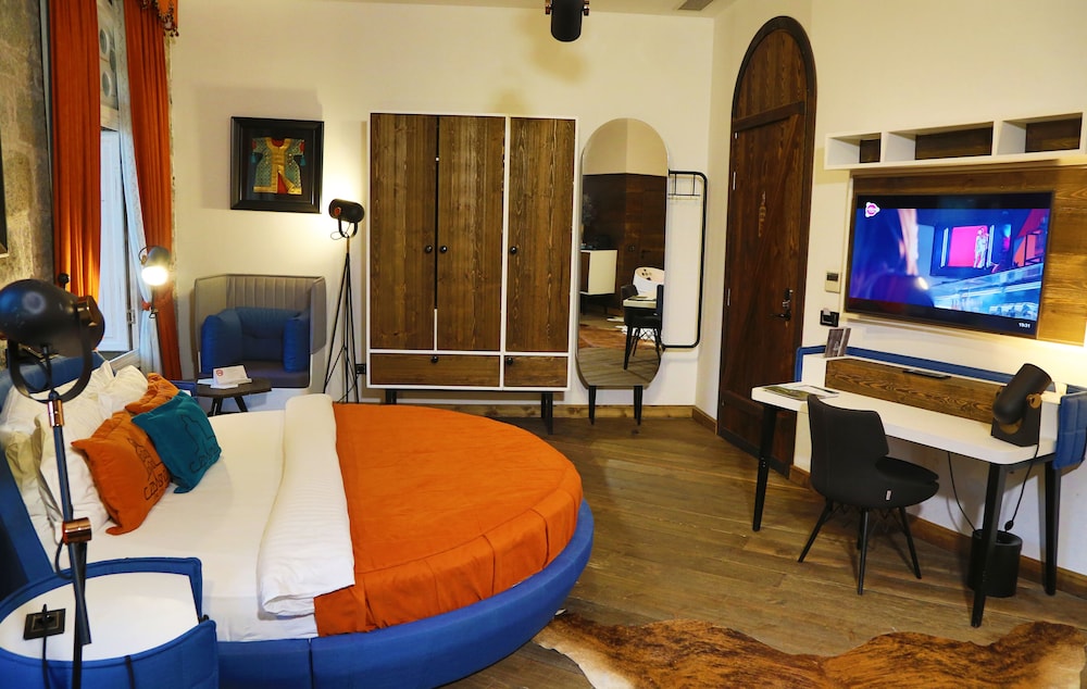 Cephanelik Butik Hotel 17/63
