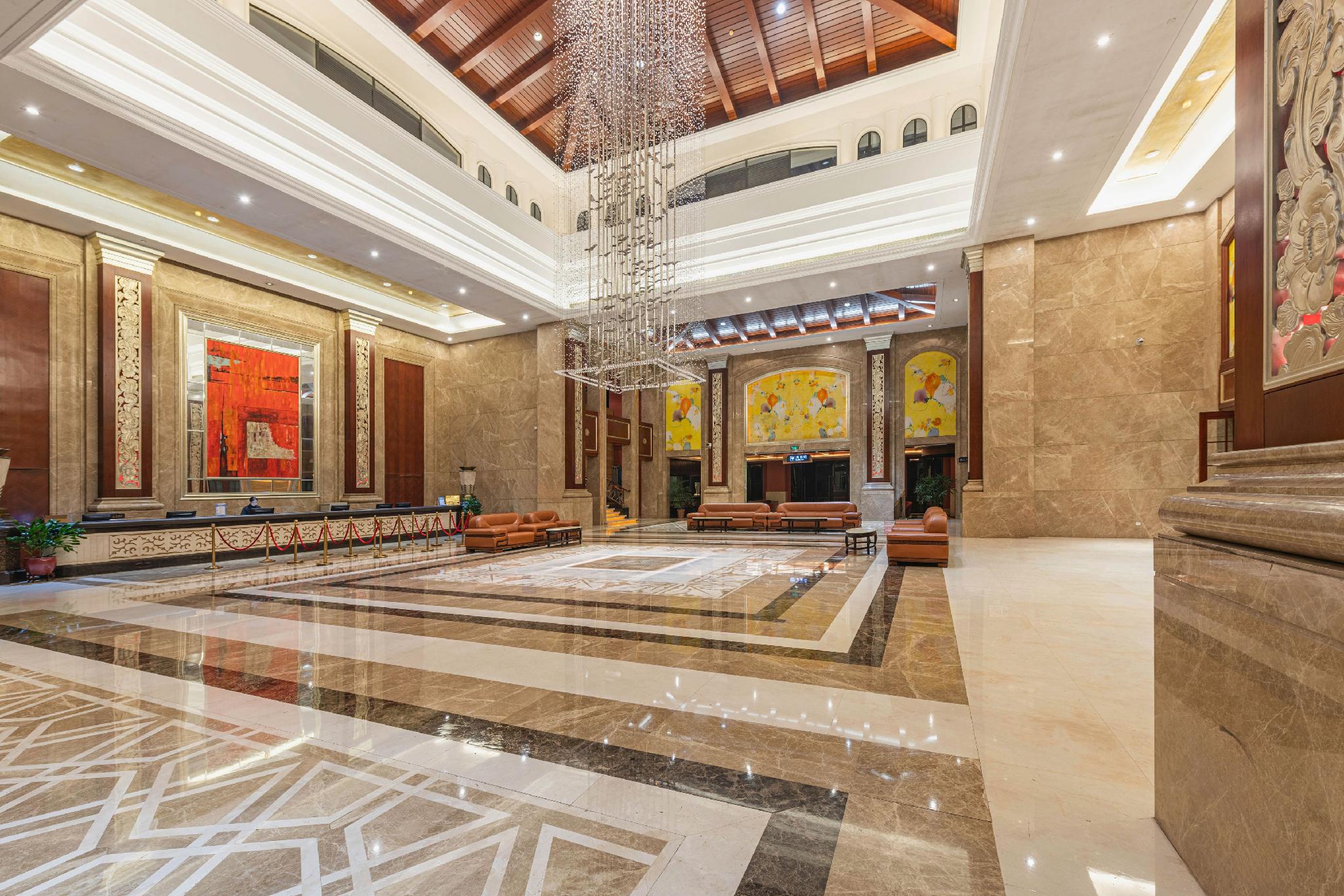 Green Lake Hot Spring Hotel 4/26