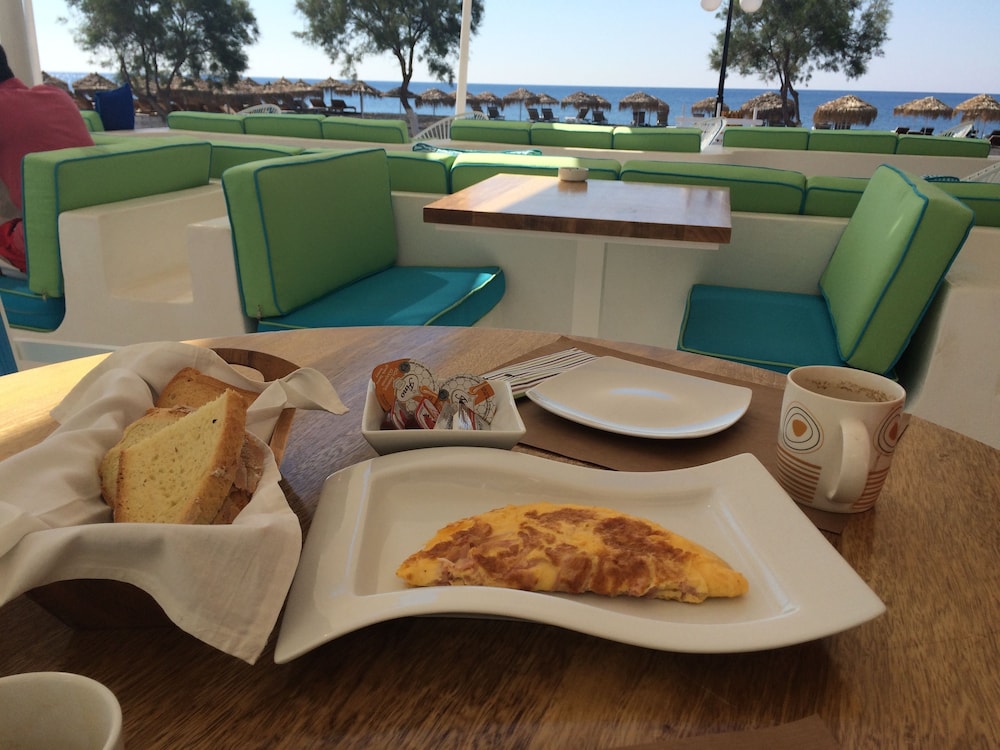 Glykeria Mini Suites 43/59