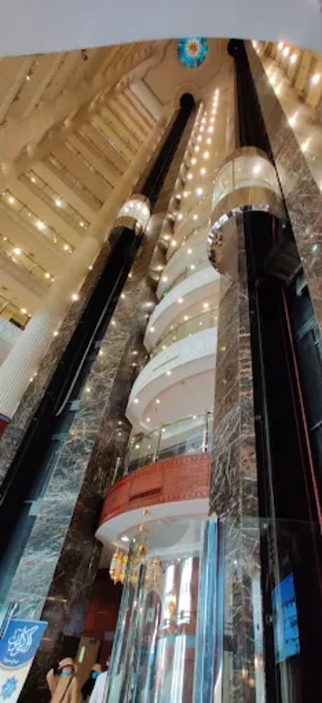 Hayatt International Hotel 写真1