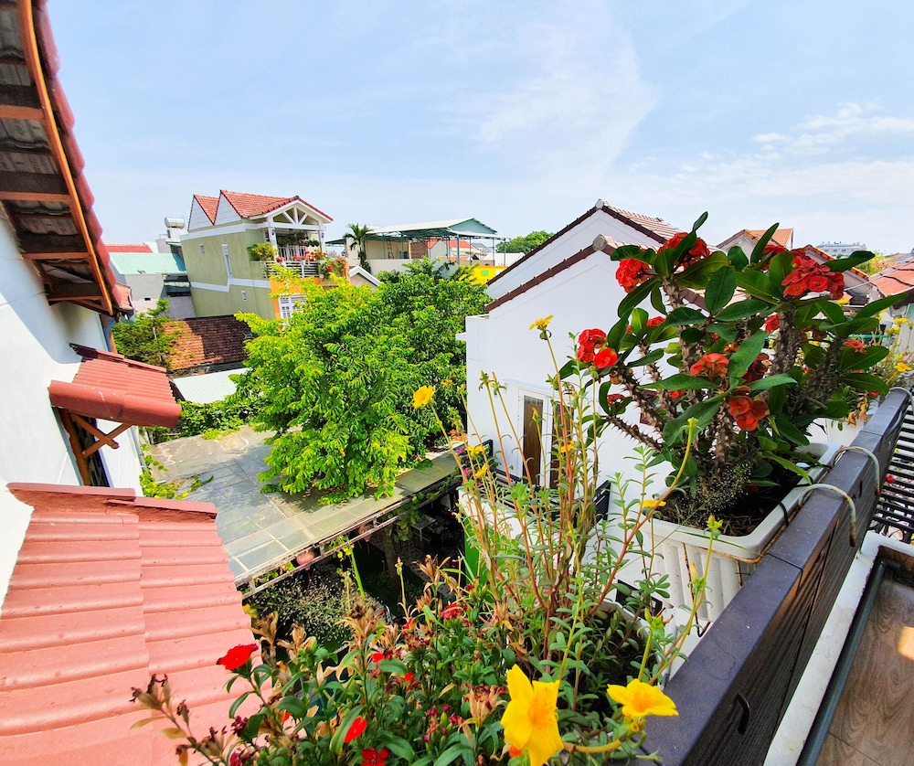Anh Family Homestay 55/67