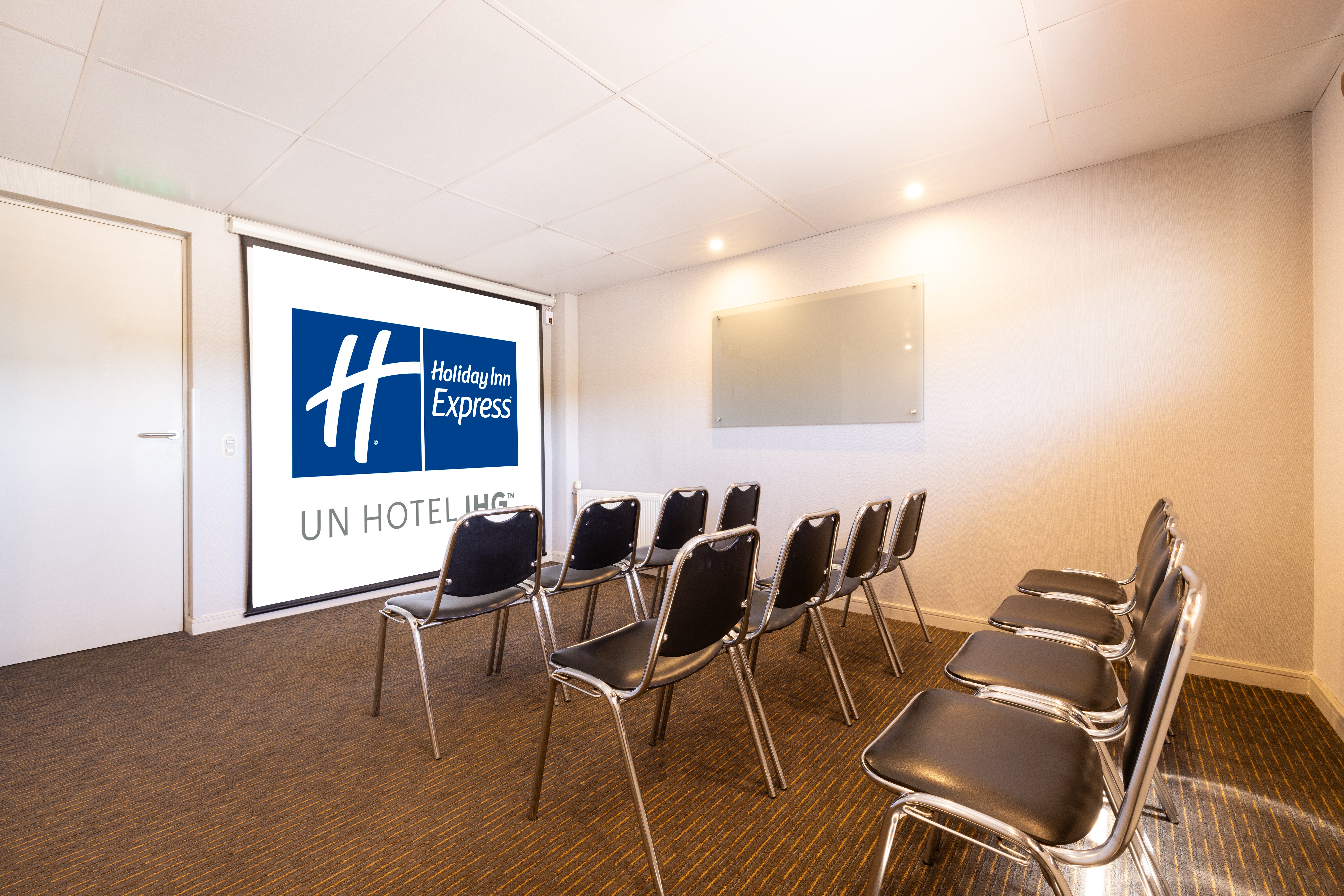 HOLIDAY INN EXPRESS TEMUCO 64/79