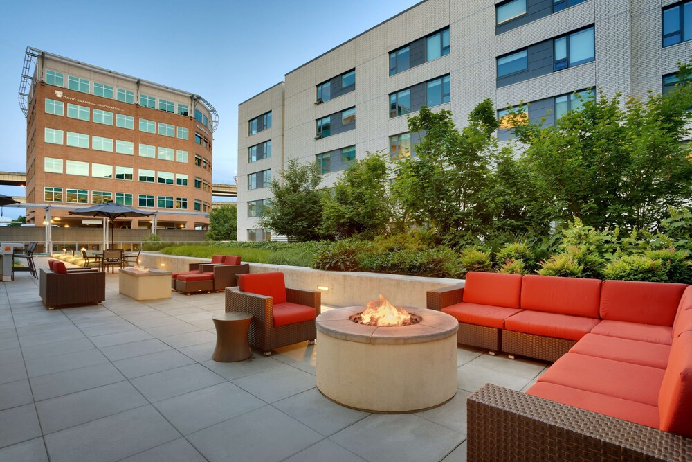 Hyatt House Portland/Downtown 44/66