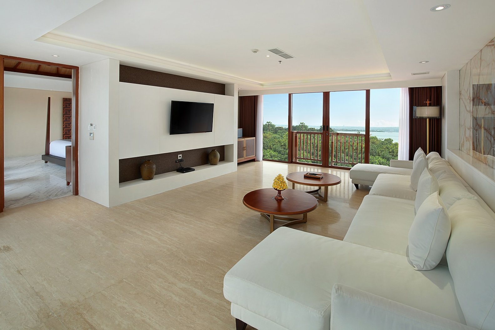 Royal Suites At The Bandha 16/25
