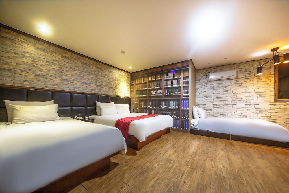 Chakan Hotel 38/62