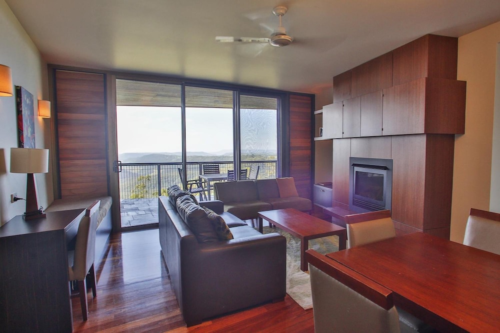 BINNA BURRA MOUNTAIN LODGE 32/50