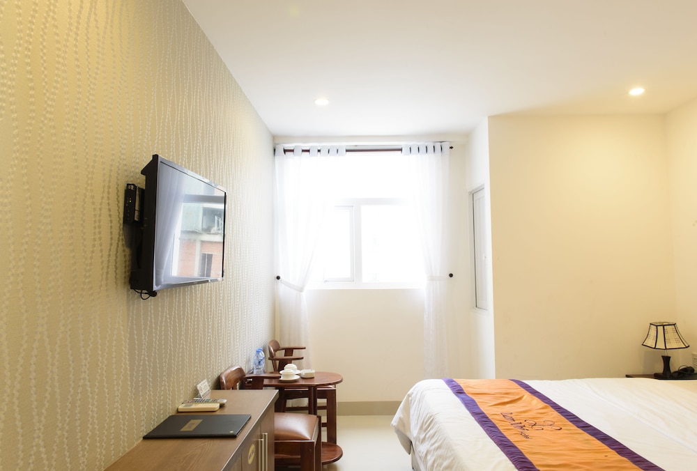 Lan Nhi Hotel 19/54