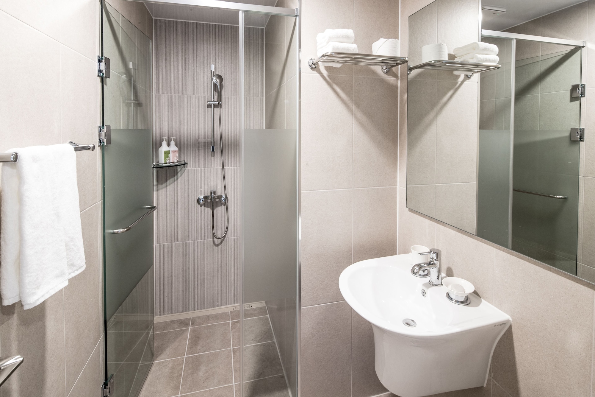 Sono, Water, Family, 2 Futon Beds, Kitchen, Hot Spring Bath