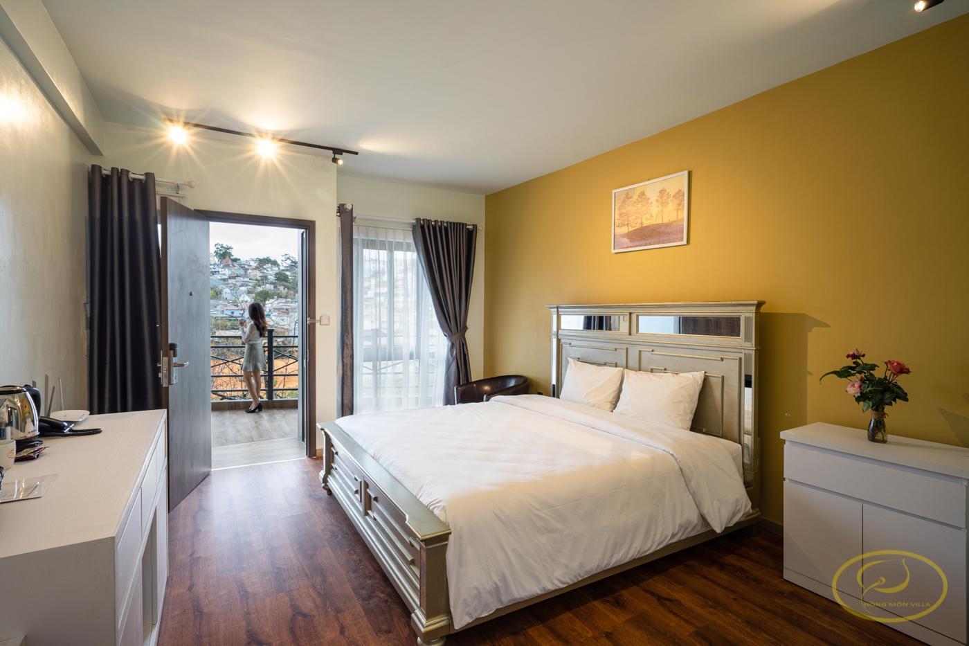 Spectacular, 1 King or 2 Double Beds, Garden View