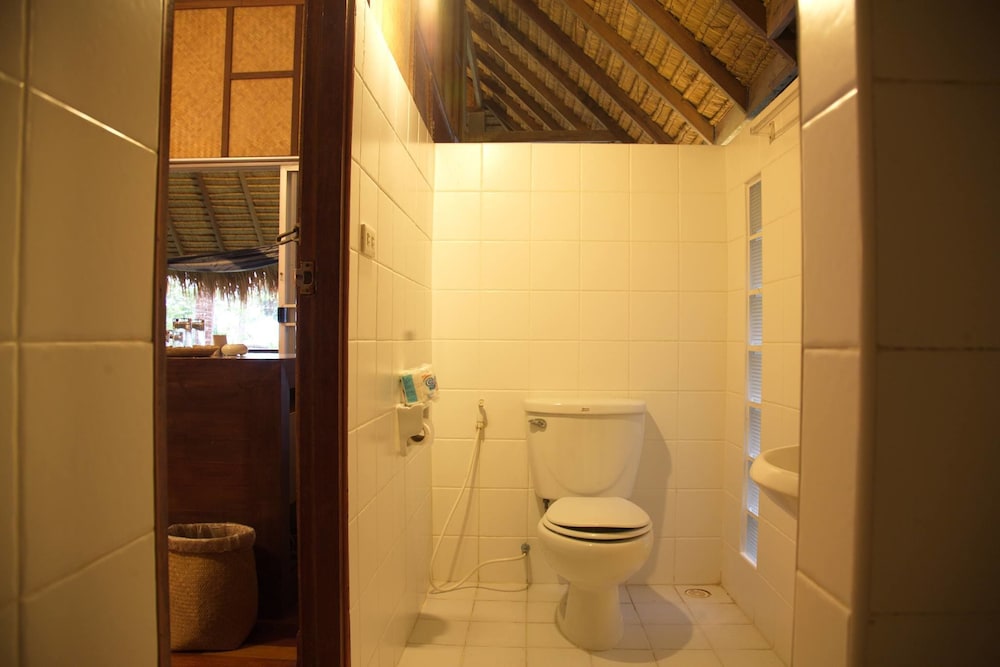 The Narima Bungalow Resort 16/45