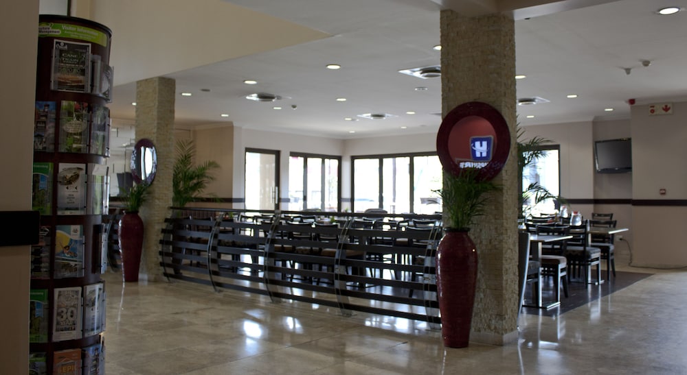 Hampshire Hotel Ballito Durban 10/42