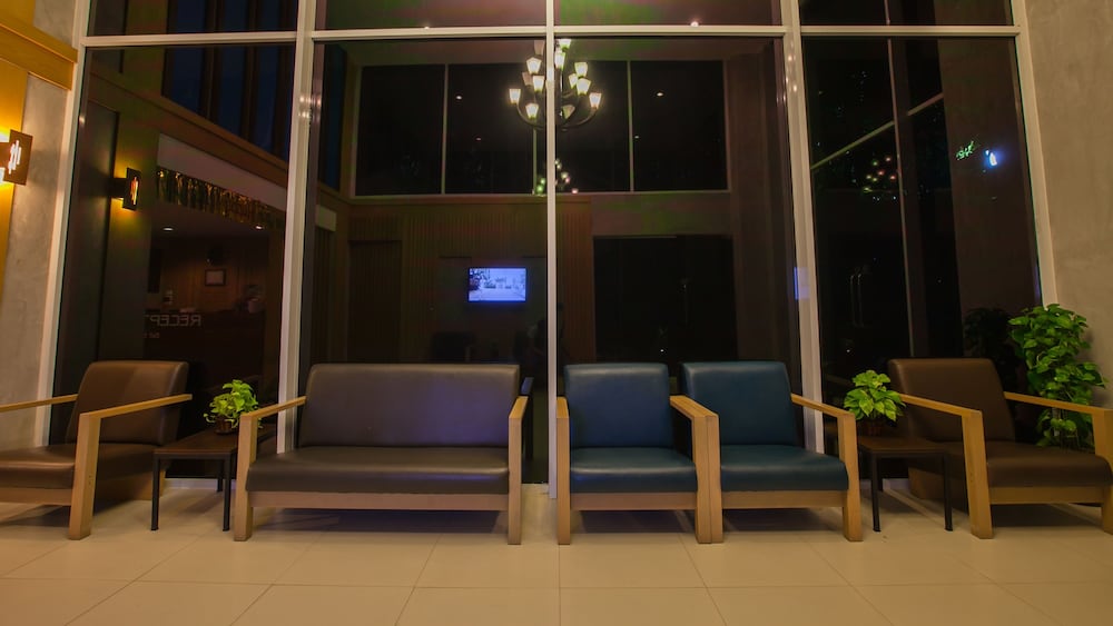 B2 Sea View Pattaya Boutique Budget Hotel 33/40