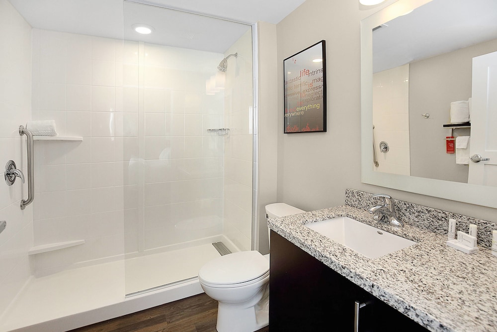 TOWNEPLACE SUITES GROVE CITY MERCER/OUTLETS 10/48