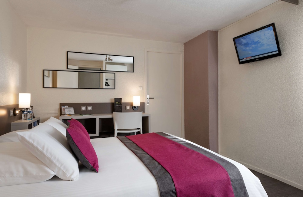 Hotel Kyriad Saint Etienne Centre 8/70